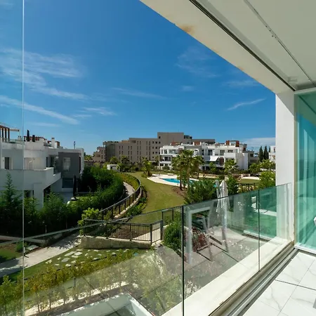 Miradores Del Sol - Fabulous In Cancelada Apartamento Estepona